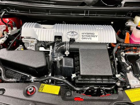 Used 2014 Toyota Prius Two FWD image 30