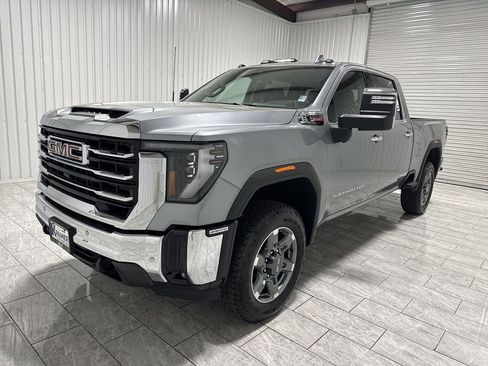 New 2026 GMC Sierra 2500 SLT AWD/4WD image 1