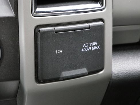 Used 2020 Ford F350 Lariat w/ Lariat Ultimate Package image 25