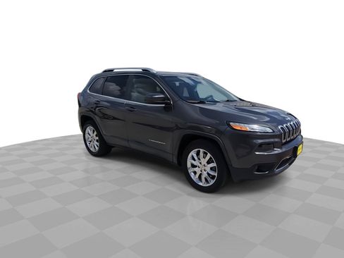Used 2015 Jeep Cherokee Limited AWD/4WD image 2
