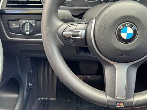 Used 2017 BMW 320i xDrive Sedan image 20
