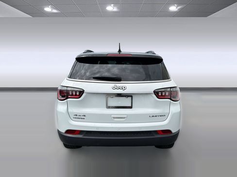 Used 2025 Jeep Compass Limited AWD/4WD image 10