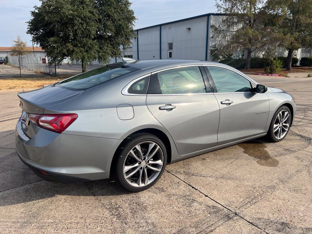 Used 2024 Chevrolet Malibu LT FWD image 17
