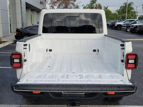 New 2026 Jeep Gladiator Mojave image 16
