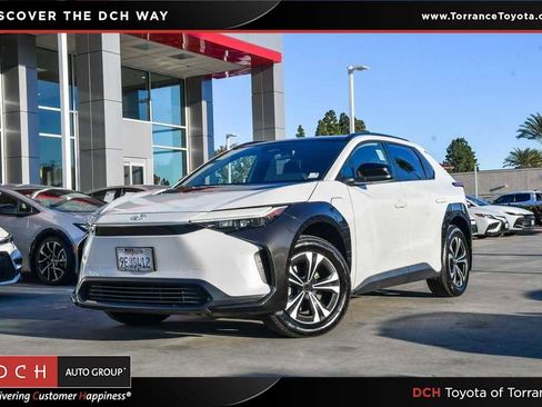 Used 2023 Toyota bZ4X XLE image 1