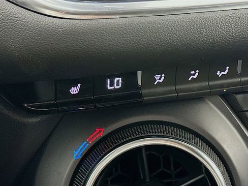 Used 2024 Chevrolet Blazer LT w/ Midnight/Sport Edition image 27