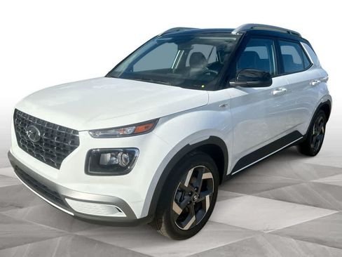 New 2026 Hyundai Venue SEL FWD image 4