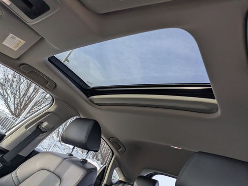 Certified 2022 Honda Civic EX-L image 12