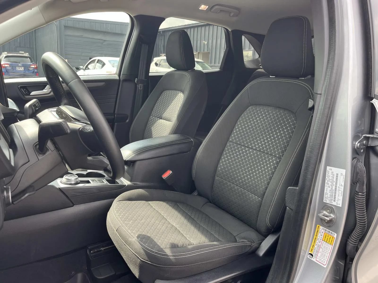 Used 2023 Ford Escape Active w/ Tech Pack #2 AWD/4WD image 28