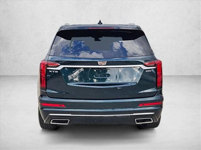 Used 2025 Cadillac XT6 Luxury FWD image 6