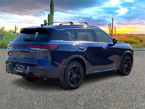New 2026 INFINITI QX60 Sport image 4