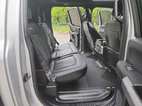 Used 2017 Ford F150 Platinum w/ Equipment Group 701A Luxury image 45