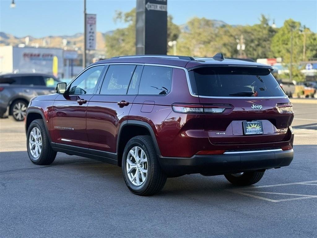 Used 2023 Jeep Grand Cherokee L Limited w/ Trailer Tow Group (B) AWD/4WD image 5
