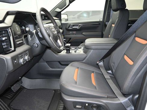 New 2026 GMC Sierra 1500 AT4 w/ AT4 Premium Package AWD/4WD image 20