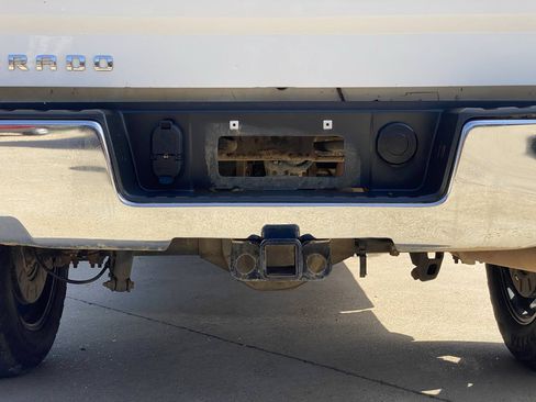 Used 2018 Chevrolet Silverado 1500 LT w/ All Star Edition AWD/4WD image 8