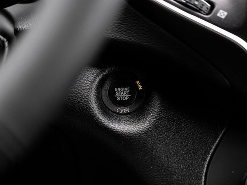 Used 2022 Jeep Cherokee Trailhawk image 29