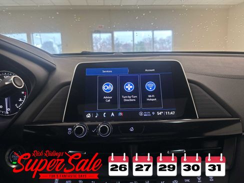 Used 2025 Cadillac CT4 Premium Luxury image 41