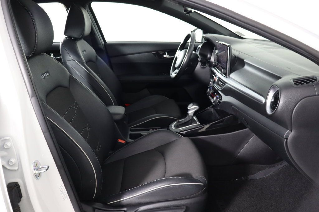 Used 2024 Kia Forte GT-Line w/ GT-Line Premium Package FWD image 18
