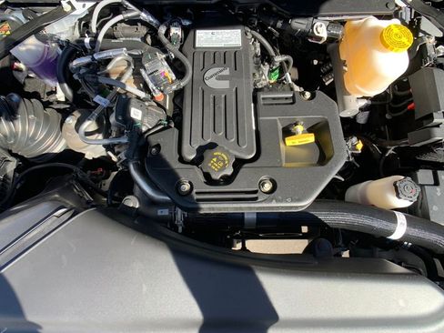 New 2026 RAM 5500 Tradesman w/ Chrome Appearance Group image 23