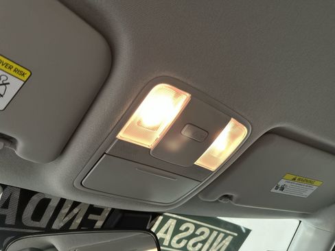 Used 2025 Kia Soul S image 22