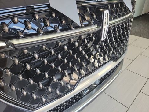 Certified 2024 Lincoln Nautilus Black Label AWD/4WD image 11