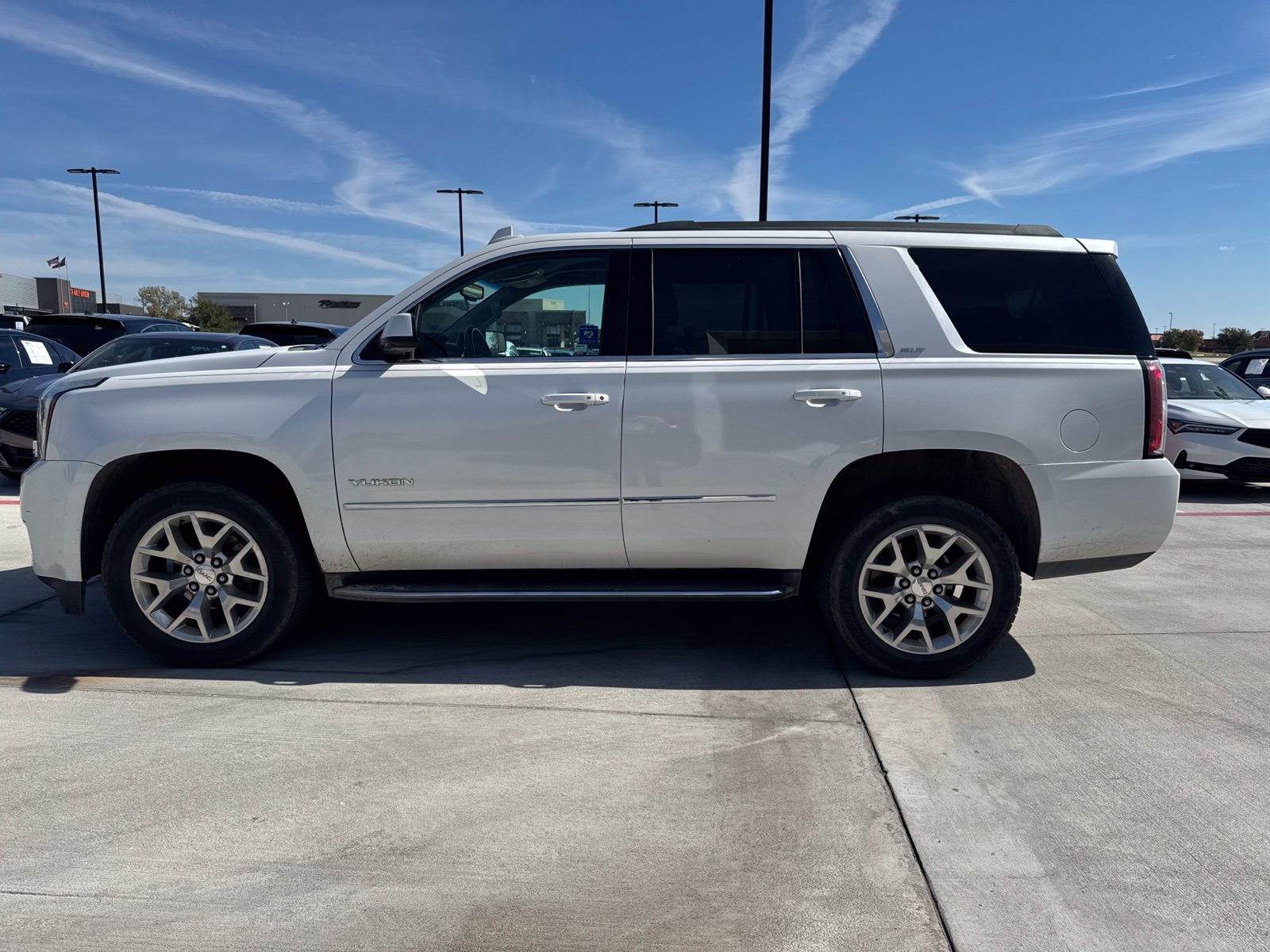 Used 2017 GMC Yukon SLT RWD image 5