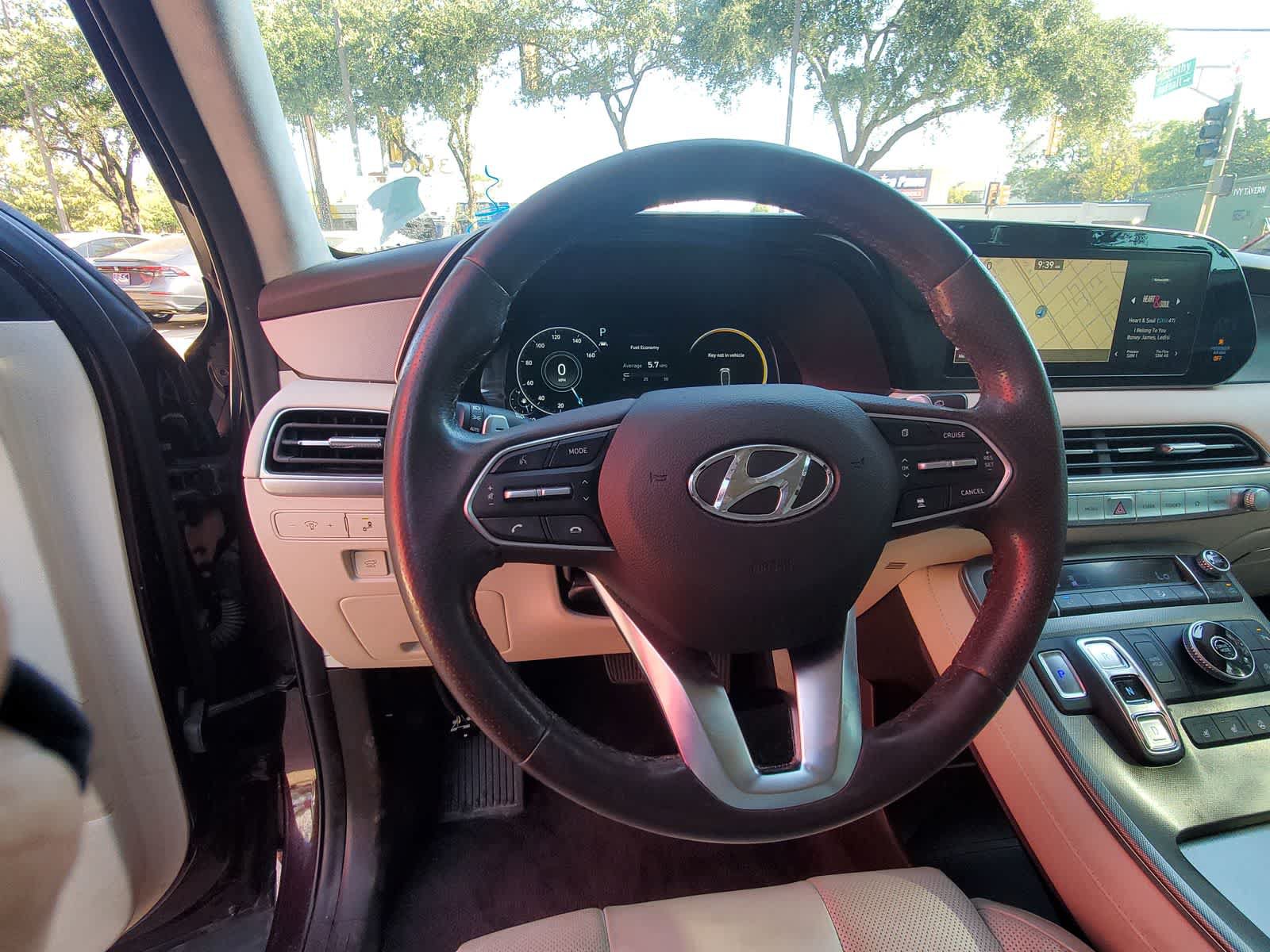 Used 2020 Hyundai Palisade Limited FWD image 14