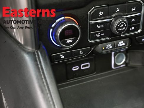 Used 2022 Chevrolet Tahoe LT w/ Luxury Package image 21