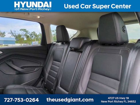 Used 2017 Ford Escape Titanium w/ Equipment Group 301A AWD/4WD image 15
