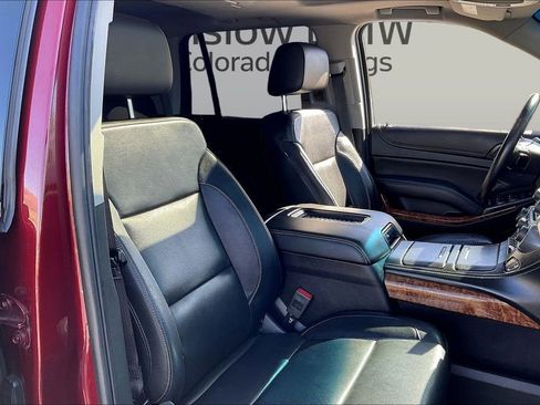 Used 2018 Chevrolet Tahoe Premier AWD/4WD image 28
