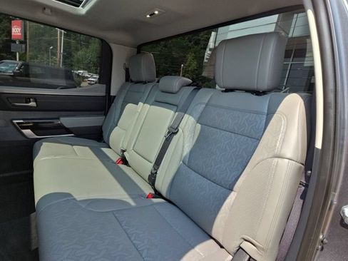 Used 2024 Toyota Tundra Limited AWD/4WD image 22