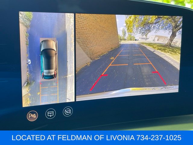 Certified 2024 Cadillac Lyriq Luxury w/ LPO, Floor Liner Package AWD/4WD image 15