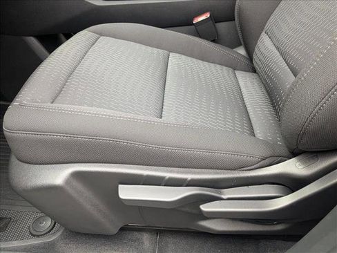 New 2026 Chevrolet Equinox LT image 4