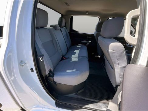 Used 2023 Toyota Tundra SR5 w/ SR5 Convenience Package AWD/4WD image 19