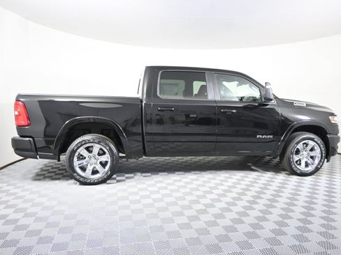 Used 2026 RAM 1500 Big Horn AWD/4WD image 8