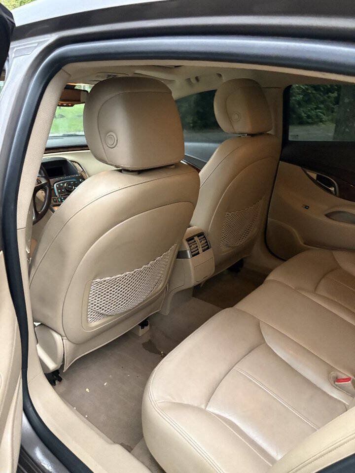 Used 2011 Buick LaCrosse CXL AWD/4WD image 22