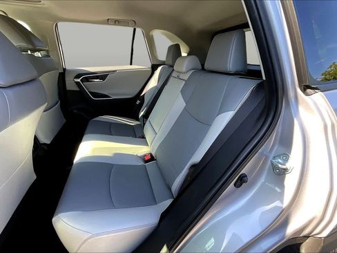 Used 2021 Toyota RAV4 Limited AWD/4WD image 20