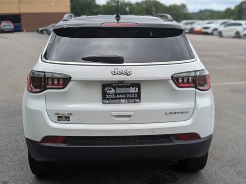 Used 2025 Jeep Compass Limited AWD/4WD image 7