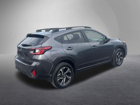Used 2024 Subaru Crosstrek 2.0i Premium AWD/4WD image 3