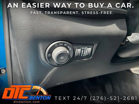 Used 2025 Jeep Compass Limited AWD/4WD image 14