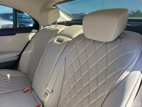 Certified 2023 Mercedes-Benz S 580 4MATIC Sedan image 14