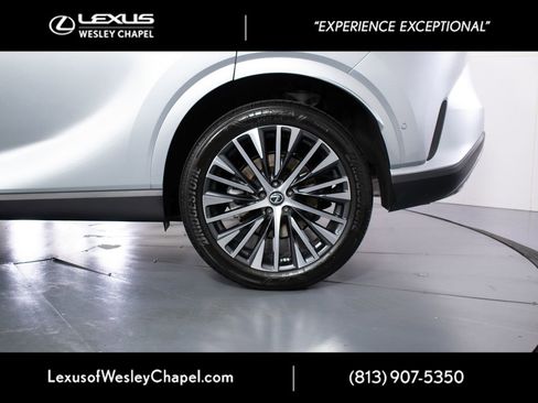 Used 2024 Lexus RX 350 Premium Plus w/ Convenience Package FWD image 11