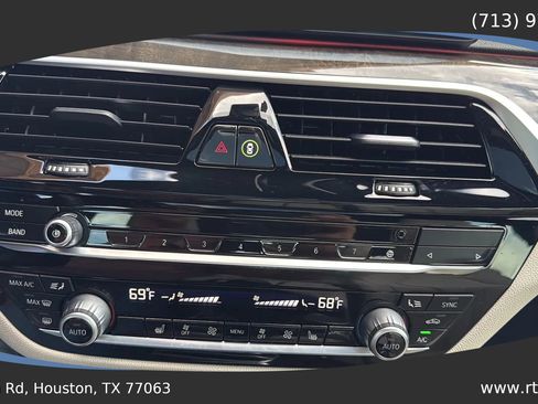 Used 2021 BMW 540i w/ Convenience Package image 47