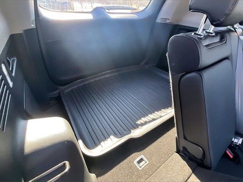 Used 2020 Honda CR-V Touring image 28