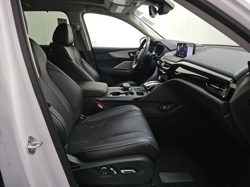 Used 2023 Acura MDX SH-AWD w/ Technology Package image 9