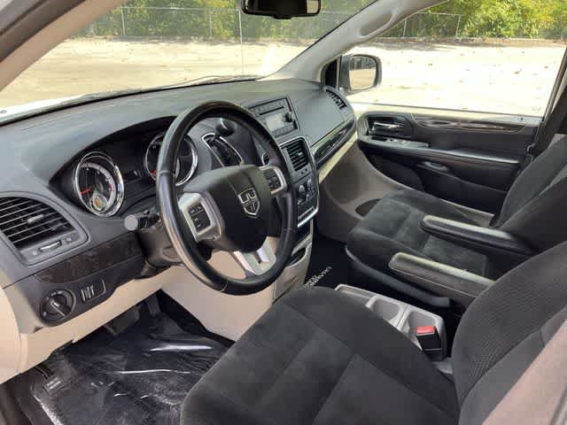 Certified 2016 Dodge Grand Caravan SE w/ Quick Order Package 29E SE FWD image 11