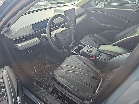 Used 2023 Ford Mustang Mach-E Select w/ Comfort Package Lite image 6