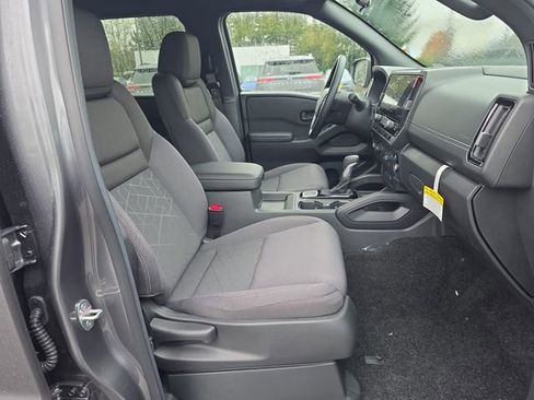 New 2026 Nissan Frontier SV w/ Tow Package AWD/4WD image 9