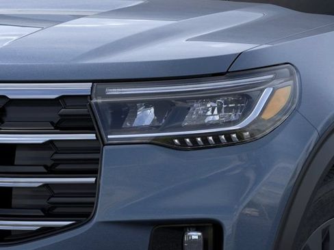 New 2026 Ford Explorer Active w/ Active Comfort Package AWD/4WD image 18