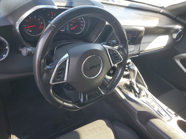 Certified 2020 Chevrolet Camaro LT RWD image 13